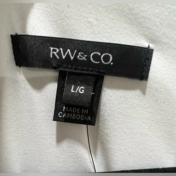 RW&CO. Cream Long Sleeve Top - Picture 3 of 6